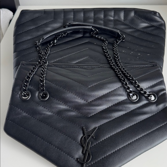 Yves Saint Laurent Black Chevron Shoulder Bag - Picture 7 of 13